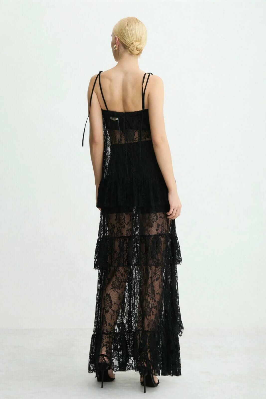 Imagem de Vestido Mídi Alongado Amarração Ombros e Babados Preto Zen